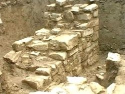 Скачать Древняя башня под Новороссийском открыла археологам свои секреты 