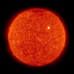 Скачать Солнечная буря впервые предсказана астрономами любителями