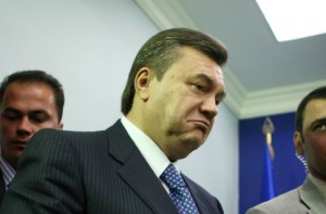 Скачать Янукович станет почетным профессором МГУ
