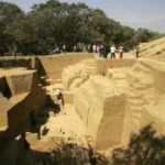 Скачать Перуанские археологи обнаружили останки представителя Сиканской культуры