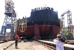 Скачать Пионерскую плавучую АЭС построили в Петербурге