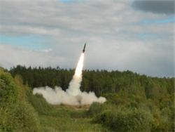 Скачать Пакистан успешно испытал крылатую ракету Хатф VII