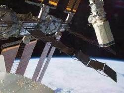 Скачать Российские космонавты досрочно вернулись на МКС