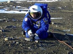 Скачать NASA испытала скафандр для полета на Марс