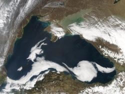 Скачать Ученые получили данные о динамике уровня воды в Черном море