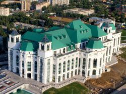 Скачать Гергиев откроет новый Астраханский театр оперы и балета